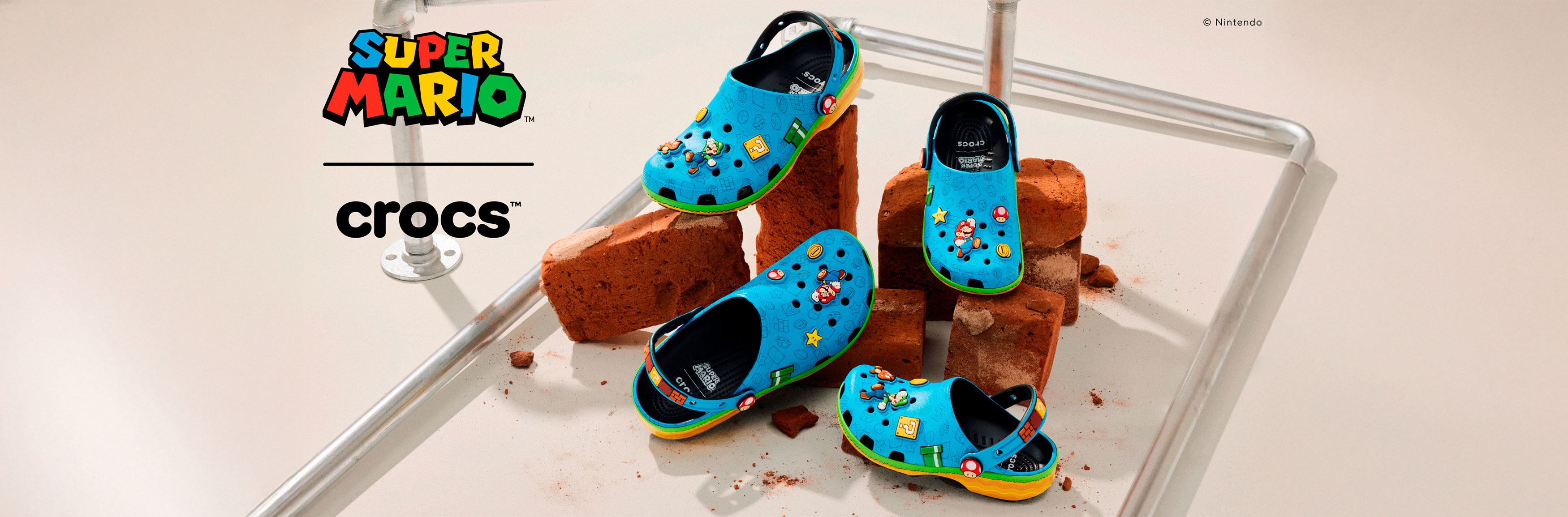 Crocs-Super-Mario.jpg