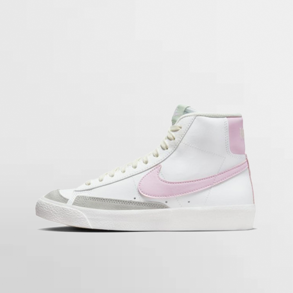 NIKE CALZADO BLAZER MID 77 GS - DA4086 106