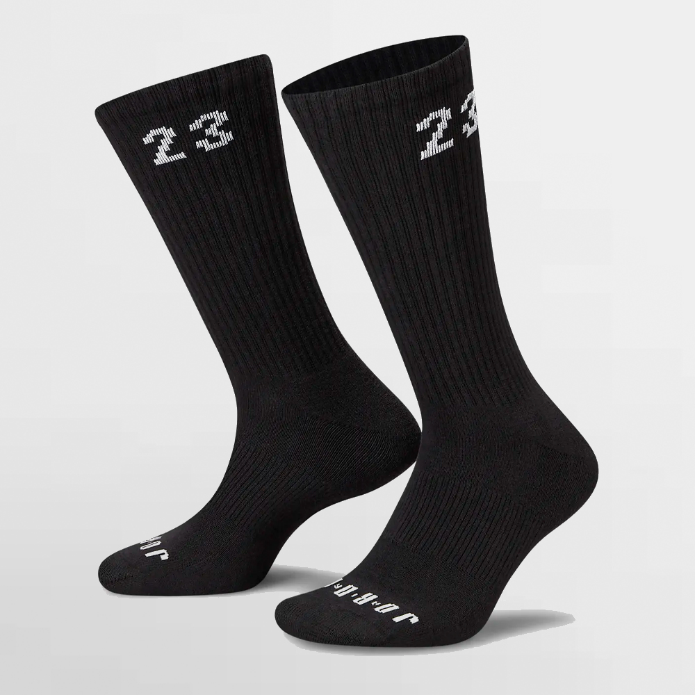NIKE JORDAN ESSENTIALS - DA5718 010