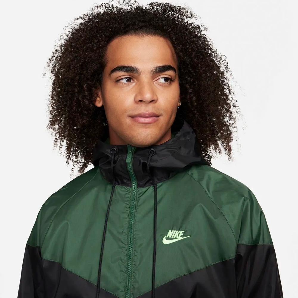 NIKE CHAQUETA NSW HERITAGE ESSENTIALS WINDRUN - DA0001 016