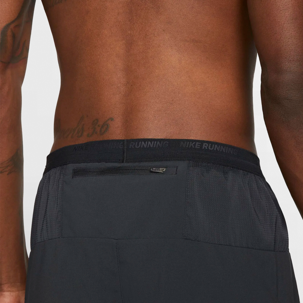 NIKE PANT. CORTO DF STRIDE 5