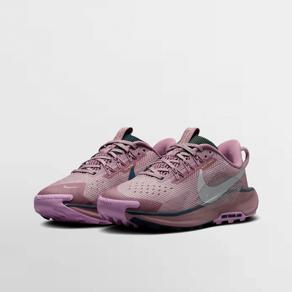 NIKE CALZADO PEGASUS TRAIL 5 GS - FV5638 500