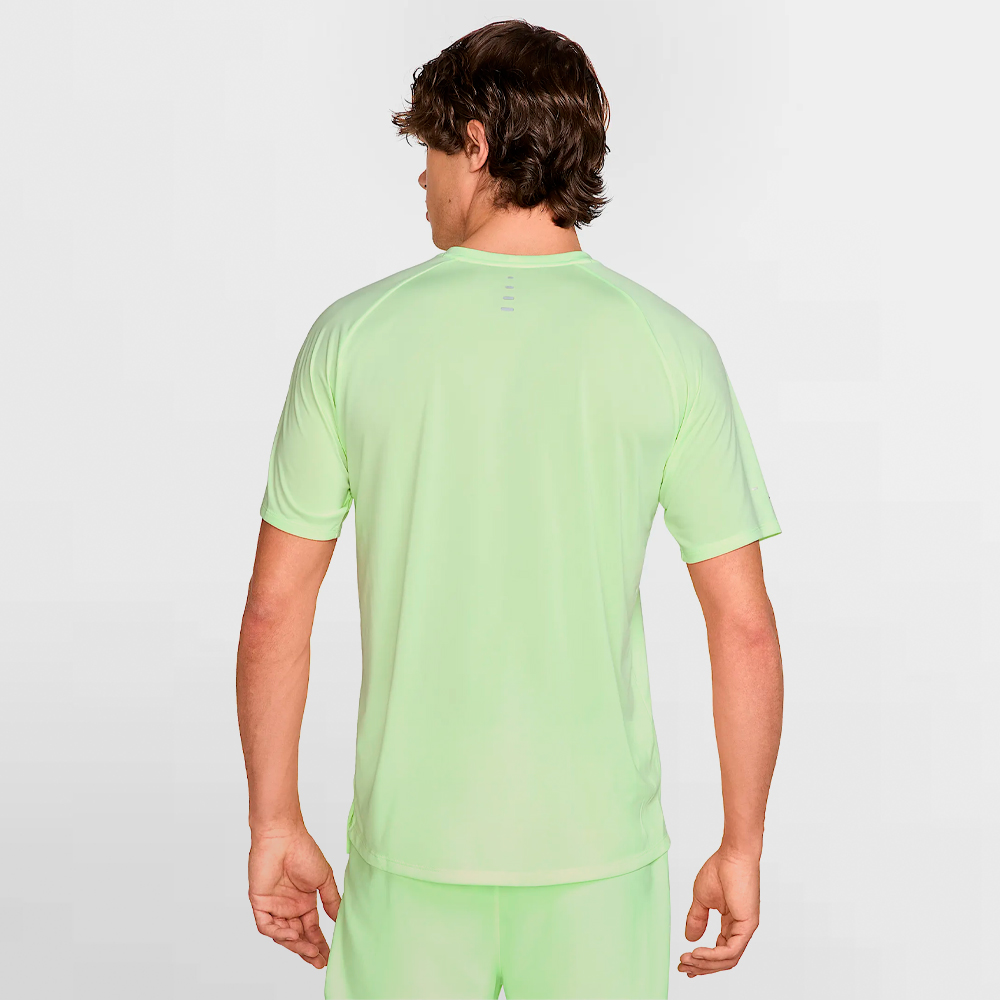 NIKE CAMISETA STRIDE - HV5203 701