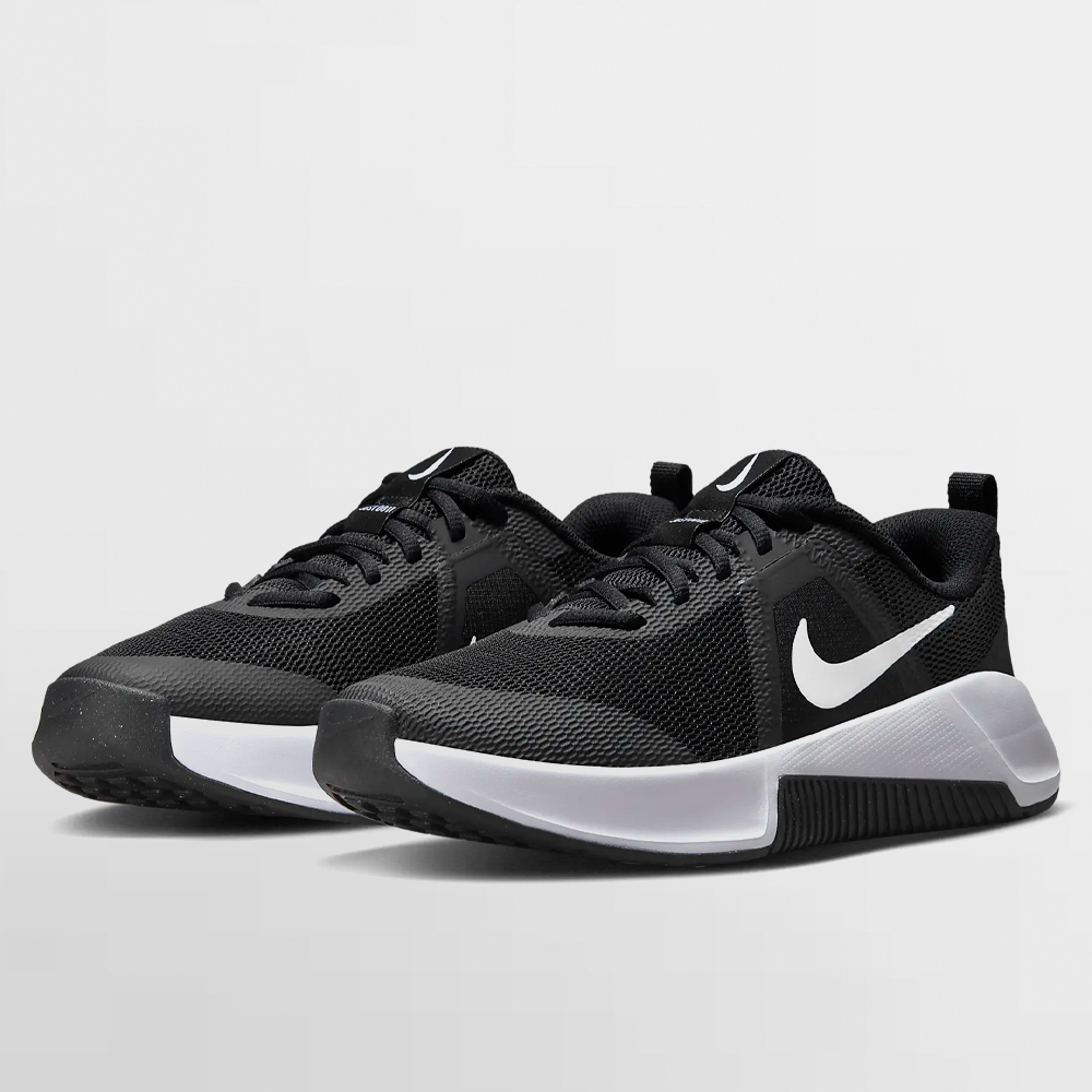 NIKE CALZADO W. MC TRAINER 3 - FQ1830 001