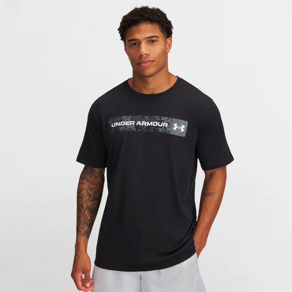 UNDER ARMOUR CAMISETA UA CAMO CHEST STRIPE - 1376830 002