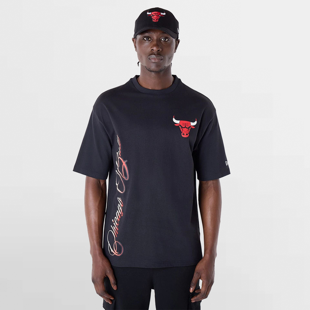 NEW ERA CAMISETA NBA FONT GRAPHC TEE ( BULLS ) - 60596429