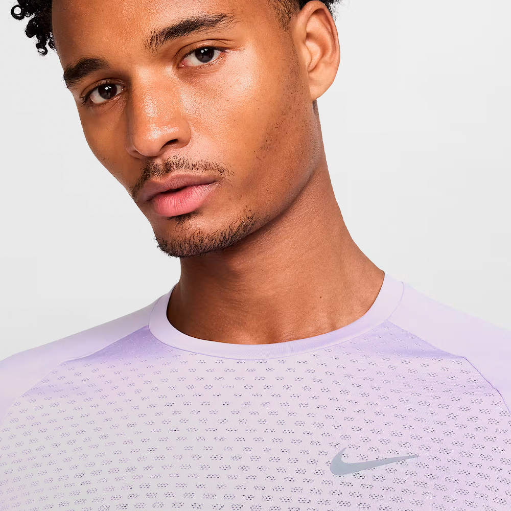 NIKE CAMISETA STRIDE - HV5203 515