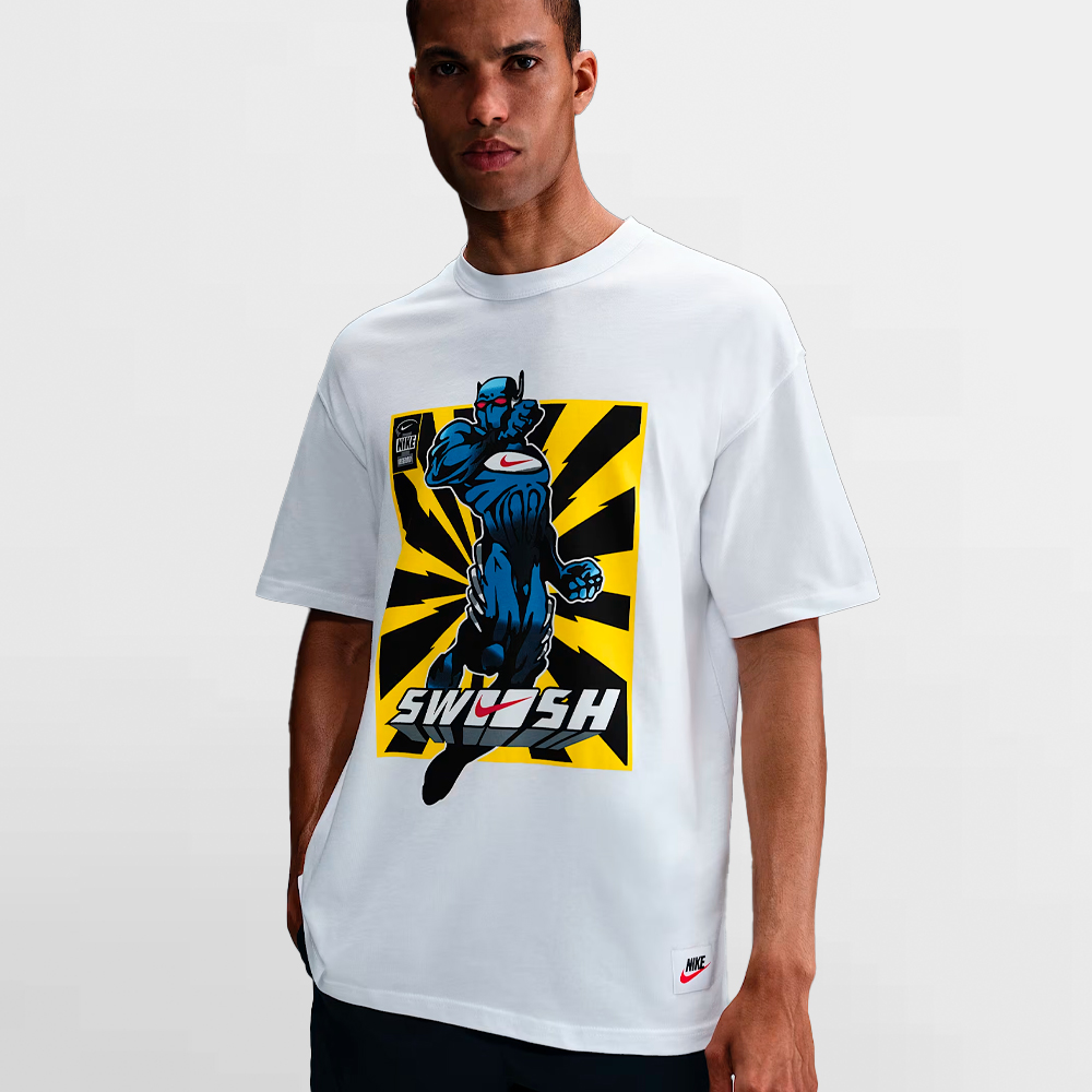 NIKE CAMISETA TEE M90 IYKYK FITNESS - HJ3672 100