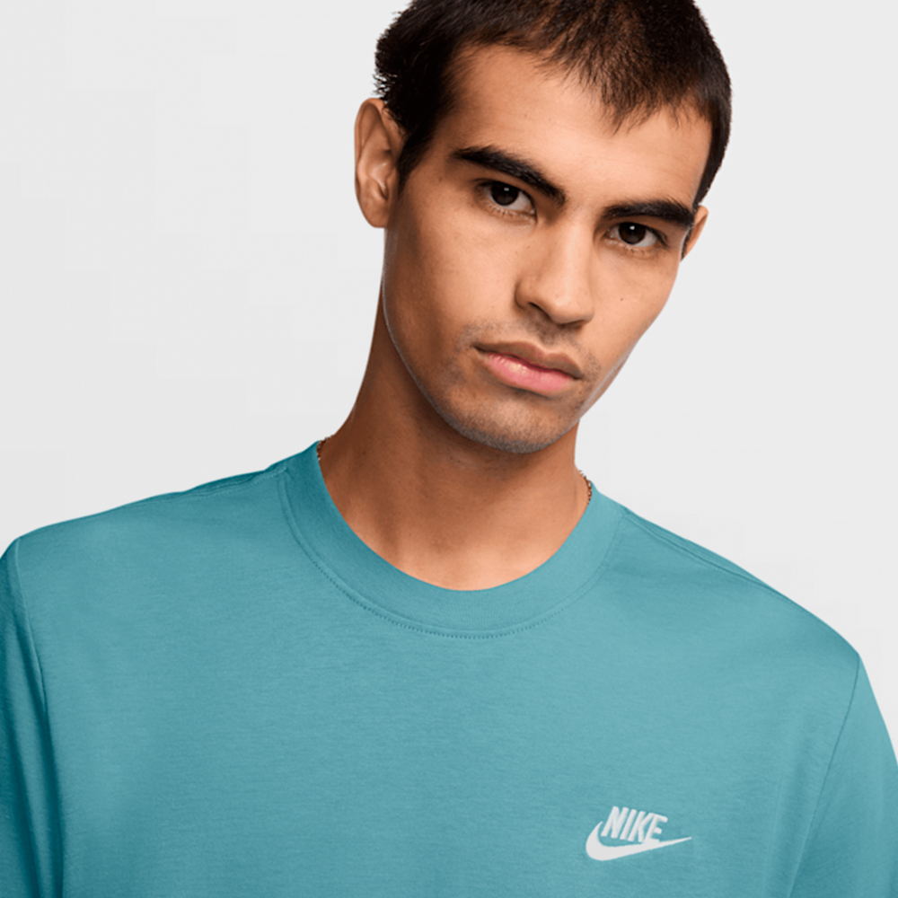 NIKE CAMISETA NSW EMBROIRED TEE - AR4997 465