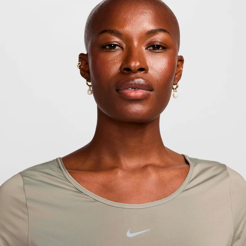 NIKE CAMISETA W. ONE CLASSIC - FN2851 320
