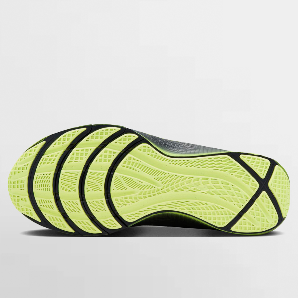 NIKE CALZADO LEBRON TR 1 - FJ6151 001
