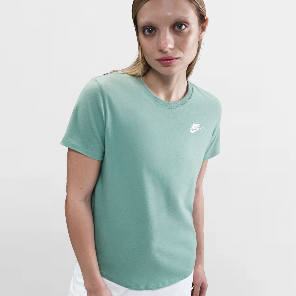 NIKE CAMISETA W. NSW TEE CLUB - DX7902 017