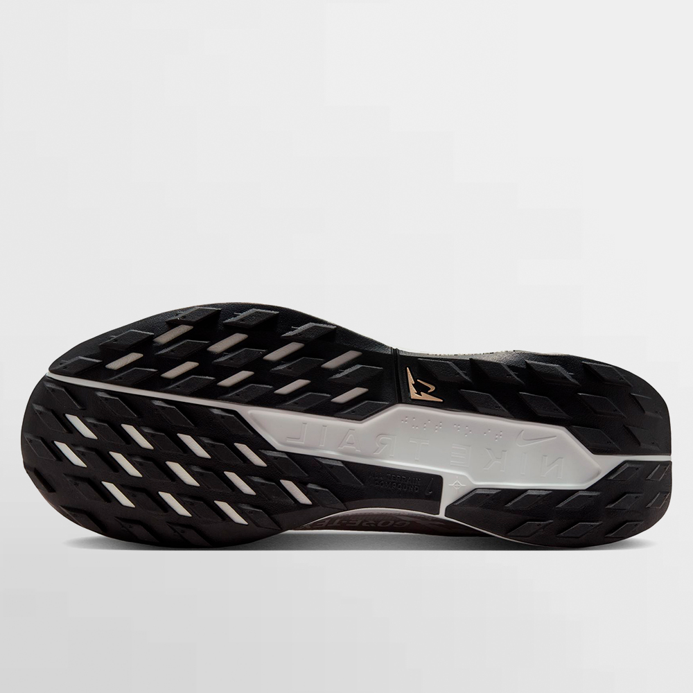 NIKE CALZADO PEGASUS TRAIL 5 GORE-TEX - FQ0908 010