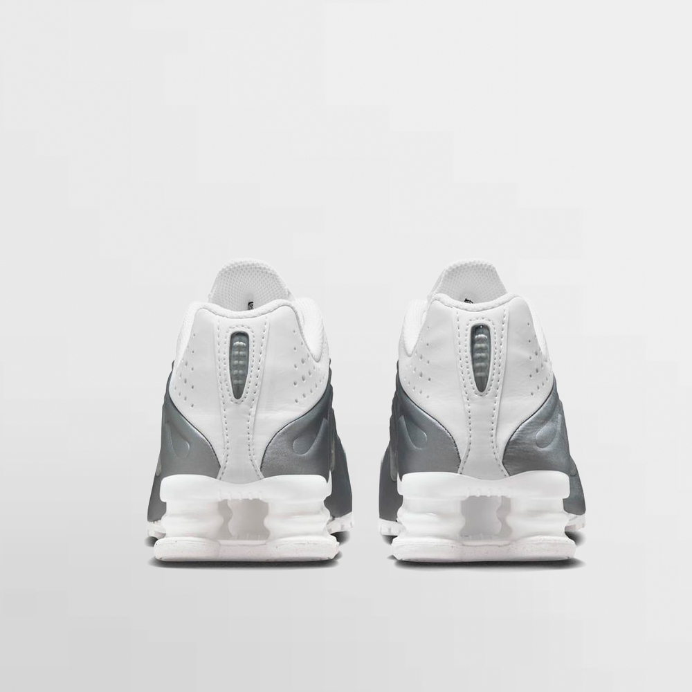 NIKE CALZADO SHOX R4 GS - CW2626 101