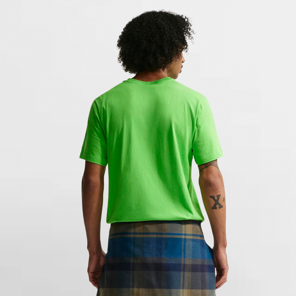 NIKE CAMISETA NSW EMBROIRED TEE - AR4997 311