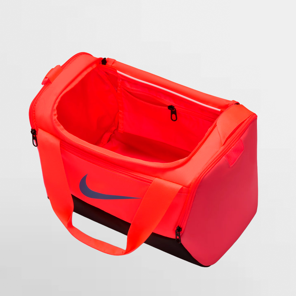 NIKE BOLSO BRASILIA 9.5 XS 25L - DM3977 804