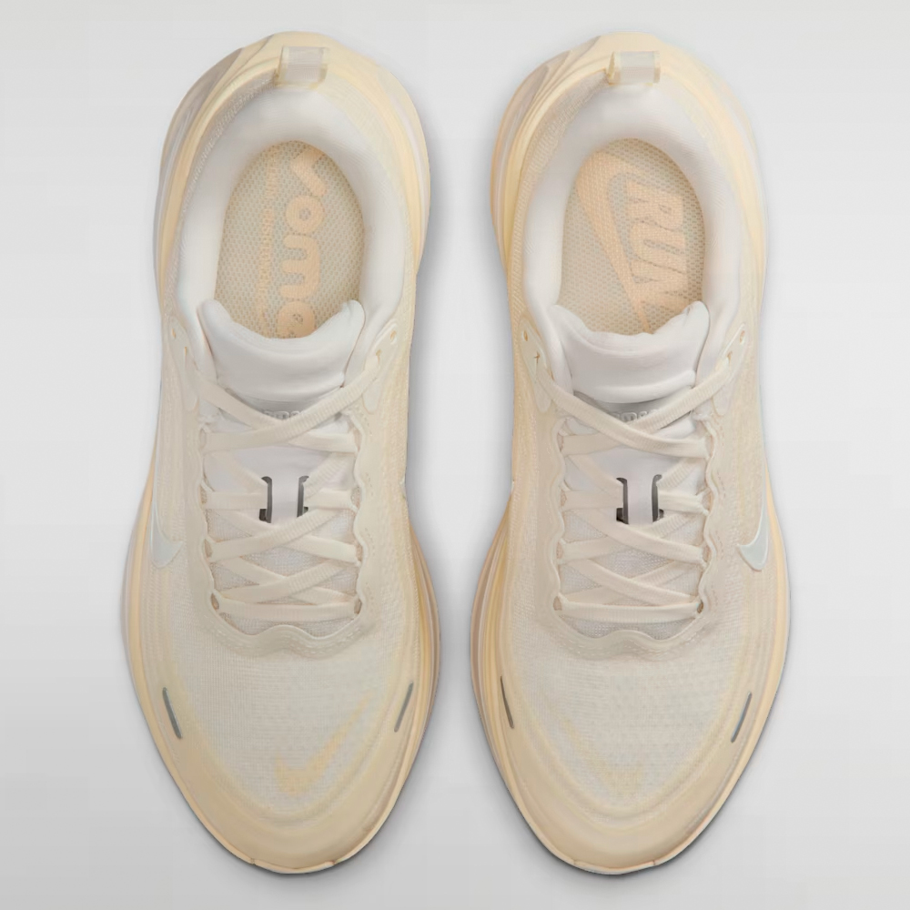 NIKE CALZADO W. VOMERO PLUS - HV8154 105