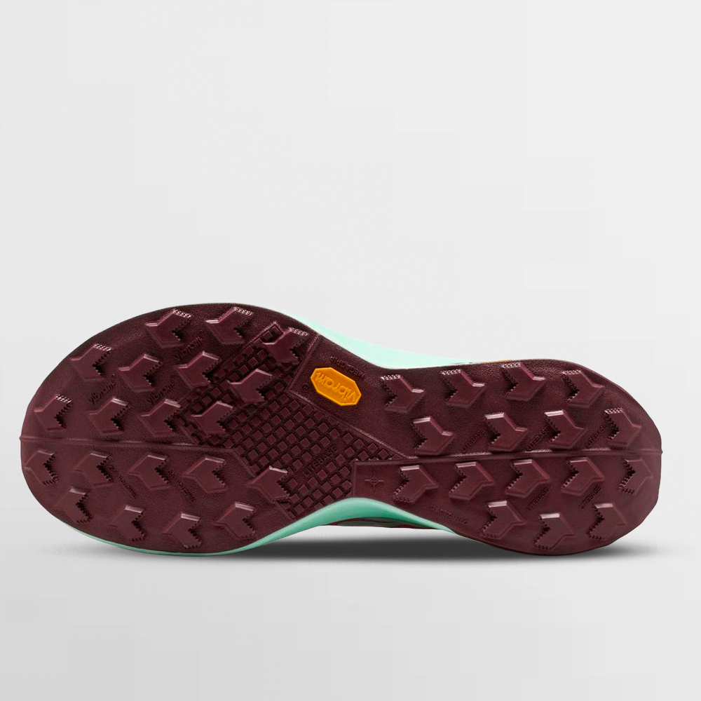 NIKE CALZADO ULTRAFLY - DX1978 602