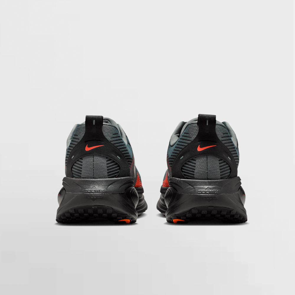 NIKE CALZADO VOMERO 18 - HM6803 011