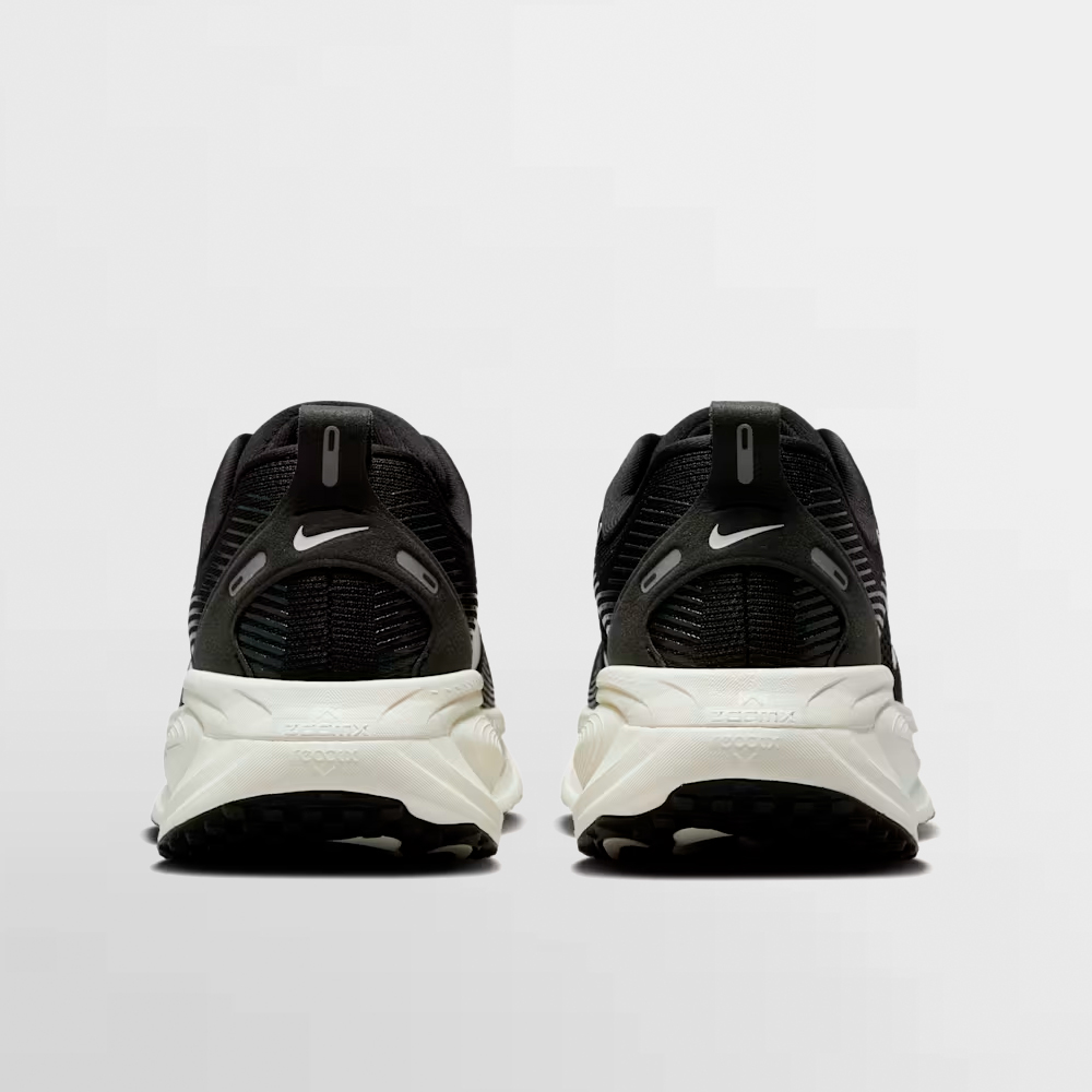 NIKE CALZADO W. VOMERO 18 - HM6804 005