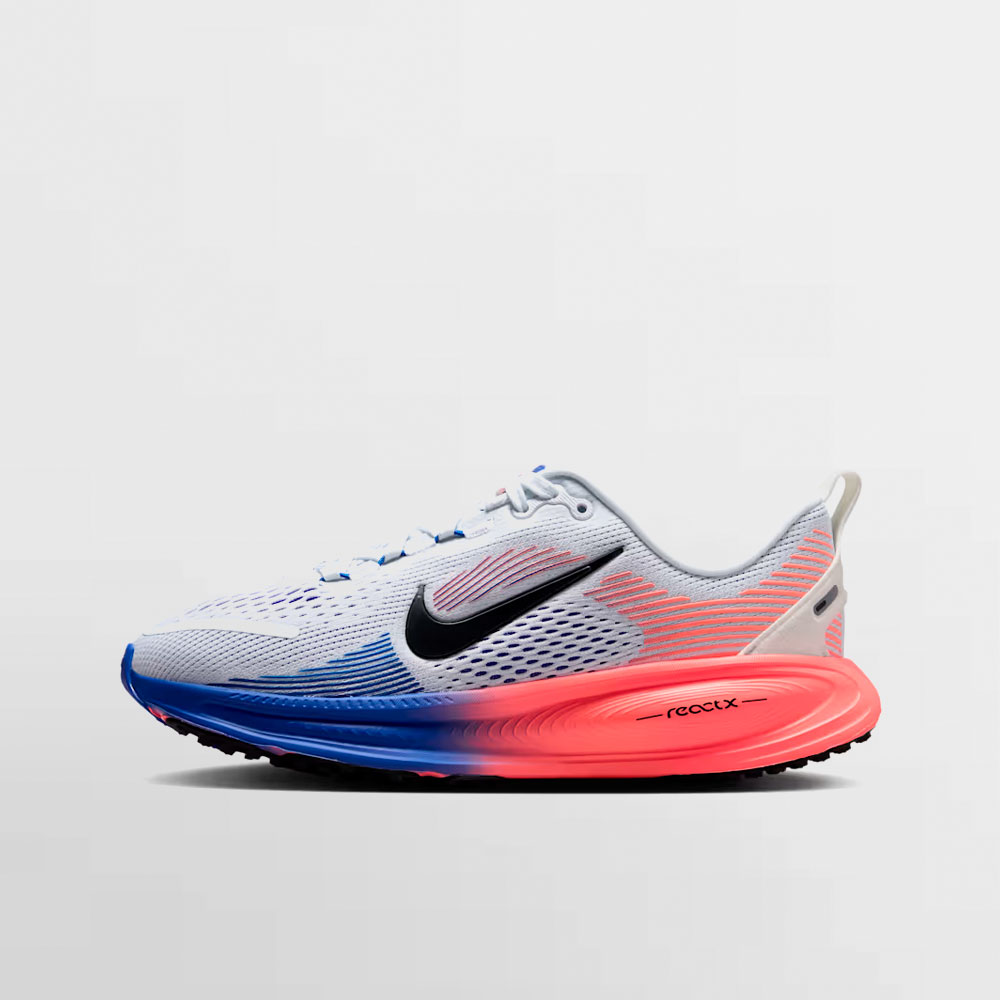 NIKE CALZADO VOMERO 18 GS - HQ2157 115