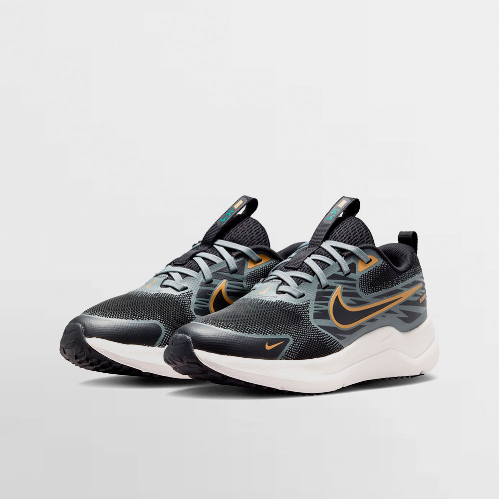 NIKE CALZADO COSMIC RUNNER	GS - IR0725 001