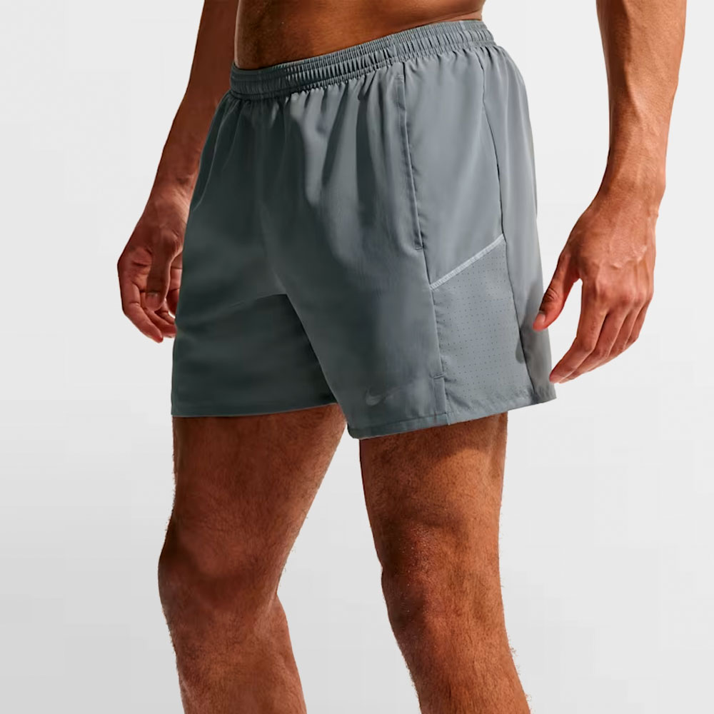 NIKE PANT. CORTO MILER SHORT 5
