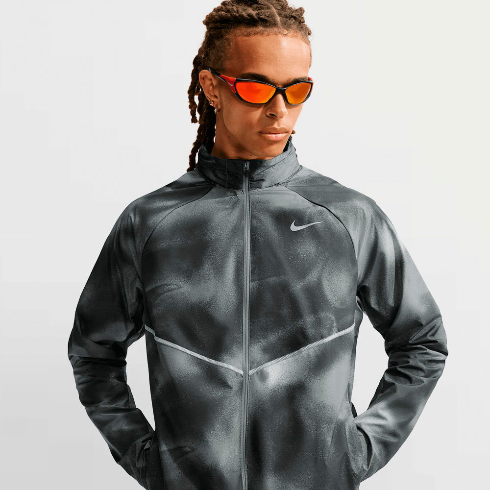 NIKE CHAQUETA MILER JKT - IV4818 010