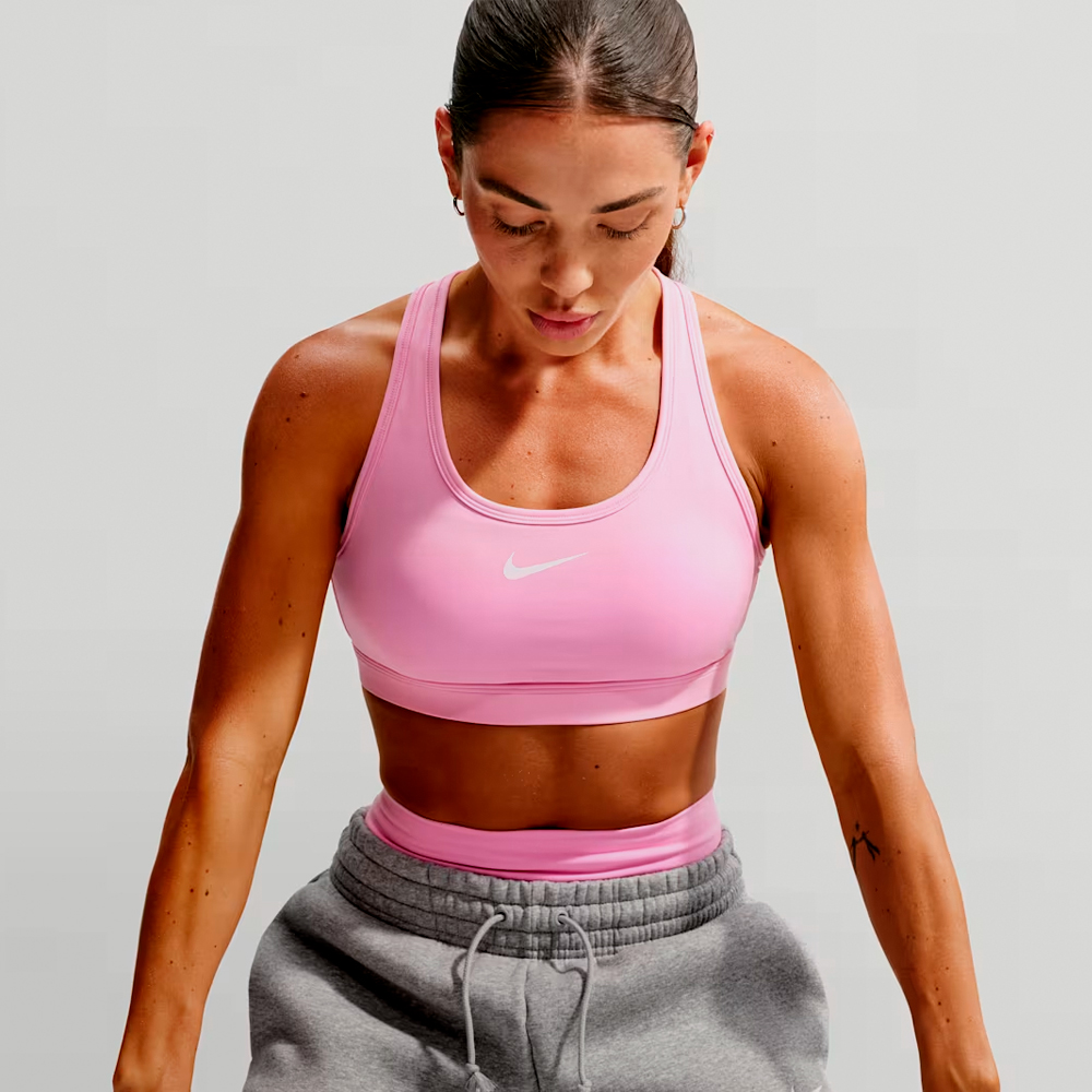 NIKE TOP W. SWOOSH MEDIUM SUPPORT - DX6821 621