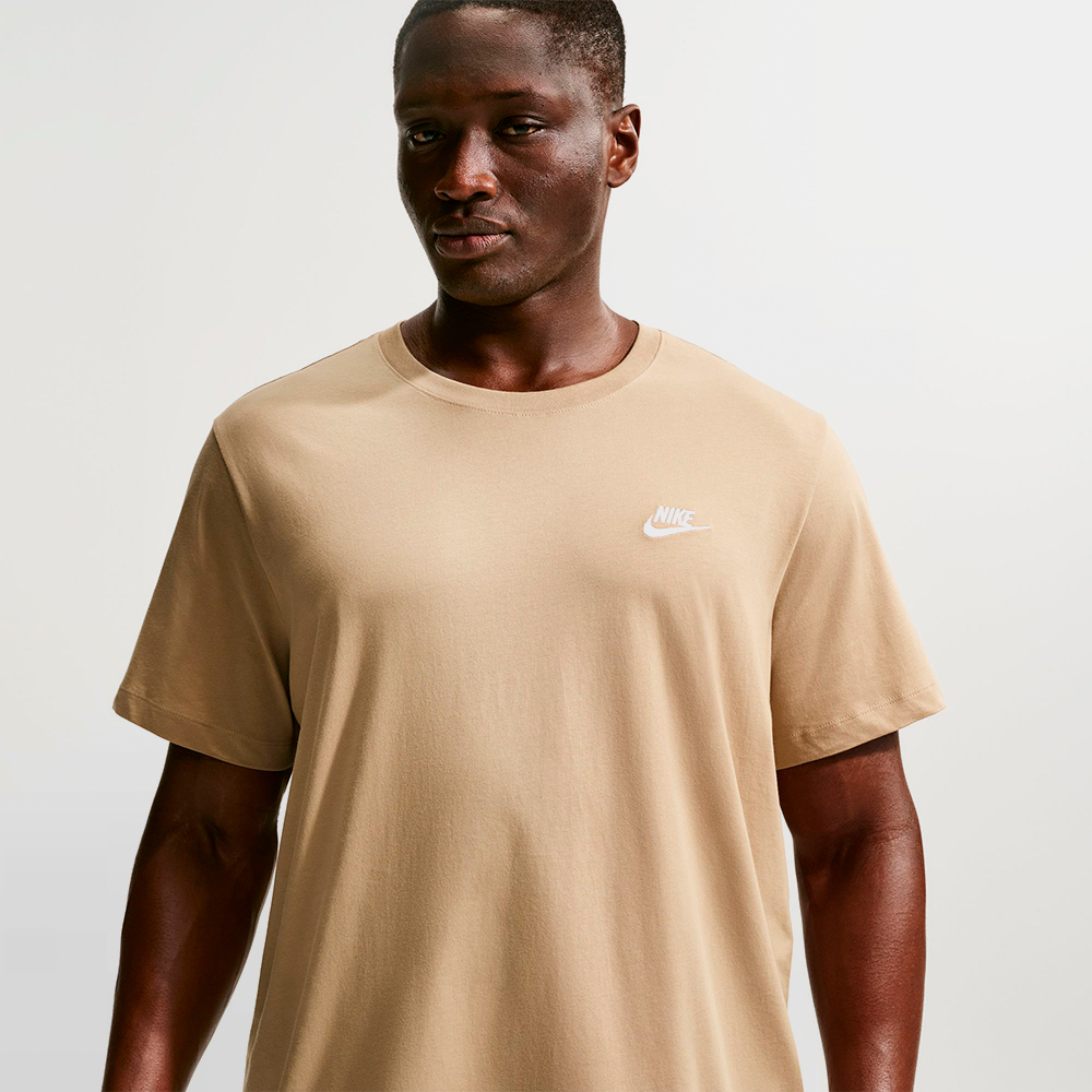 NIKE CAMISETA NSW CLUB - AR4997 297