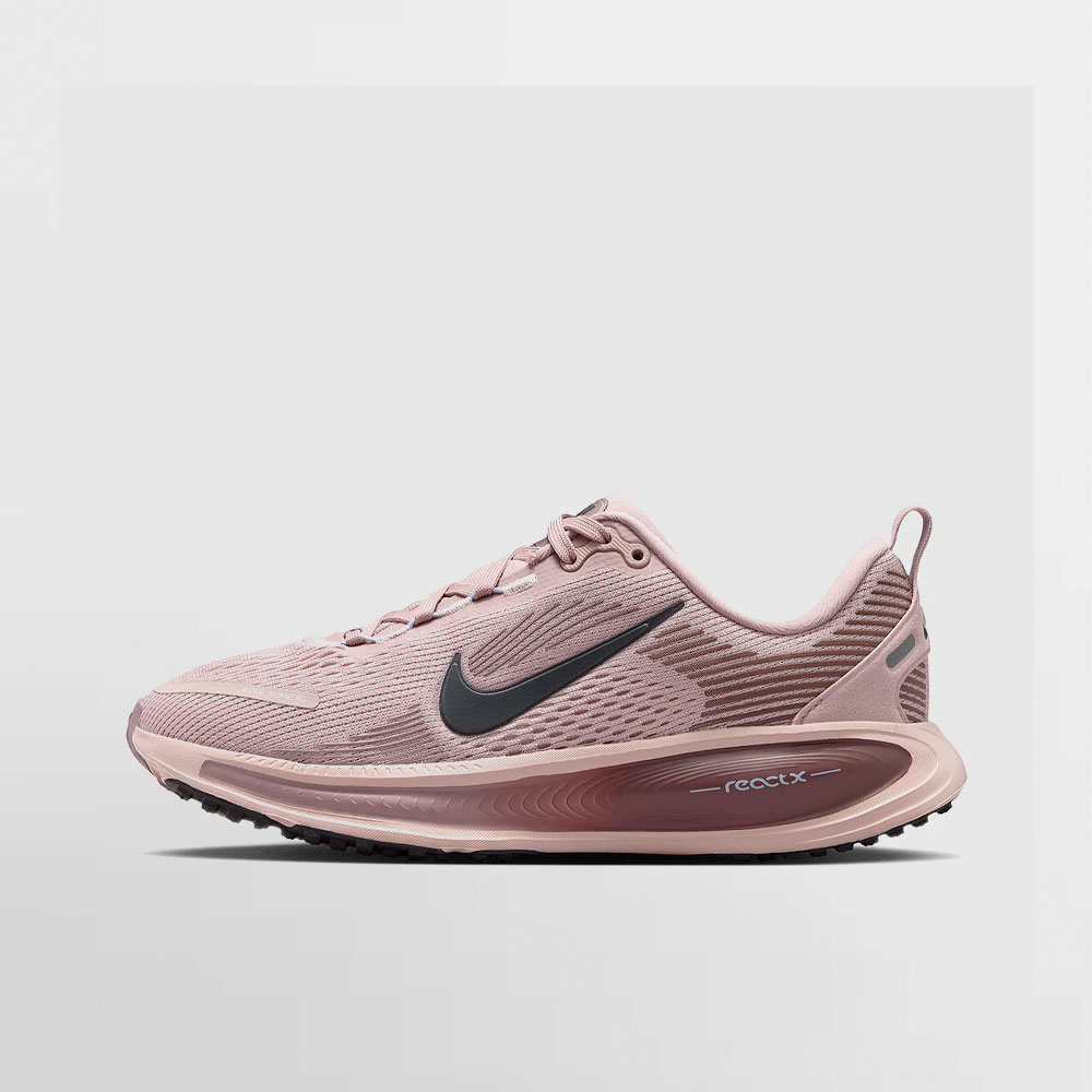 NIKE CALZADO VOMERO 18 GS - HQ2157 602
