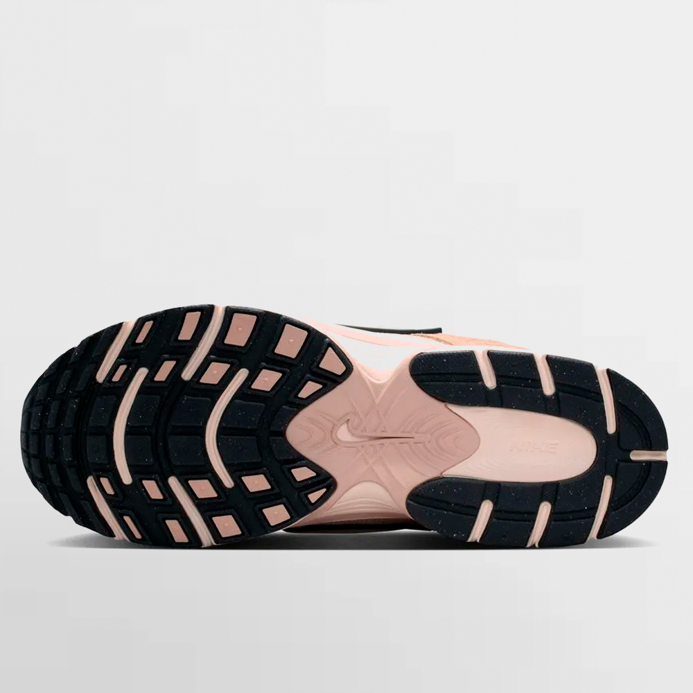 NIKE CALZADO W. V5 RNR SUEDE 2 - IX0197 101